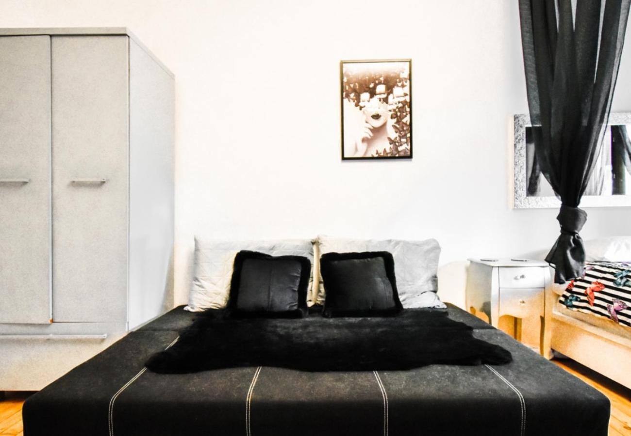Dietro L Angolo, 2 Bath Lejlighed Sofia Eksteriør billede